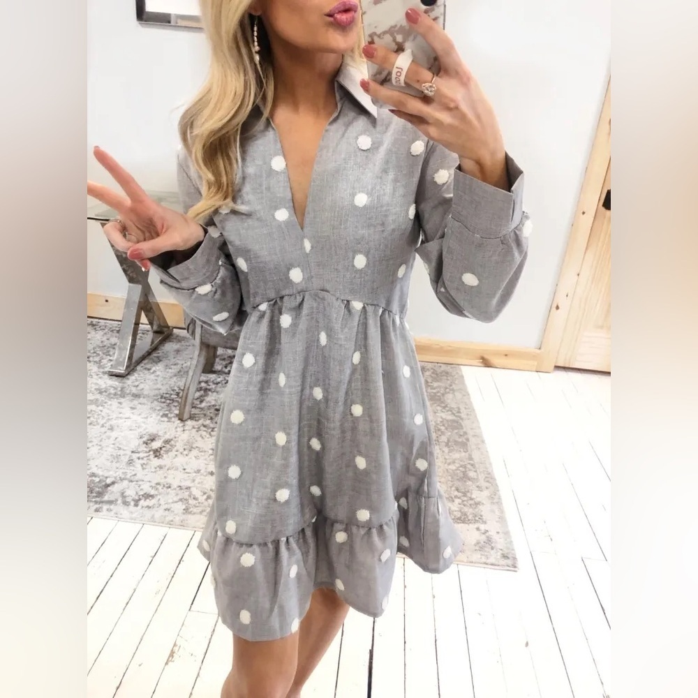 Goodnight Macaroon Long Sleeve Gray and White Polka Dot Mini Dress Size Small